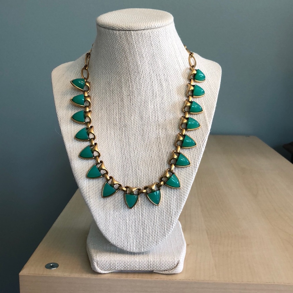 ๐ฆ ๐ EVERYTHING MUST GO! NWOT Stella & Dot Sutton Green Stone Necklace - Picture 4 of 6